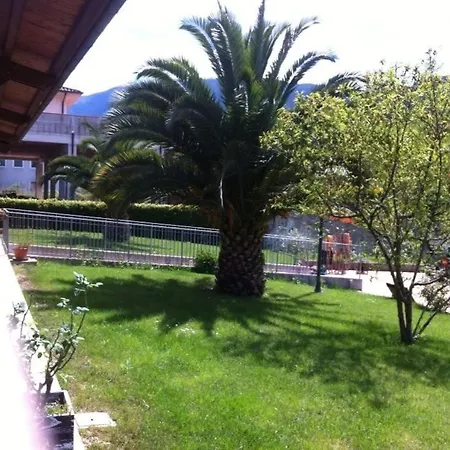 Pensjonat Spaziosa Camera Tripla Con Giardino Ascoli Piceno